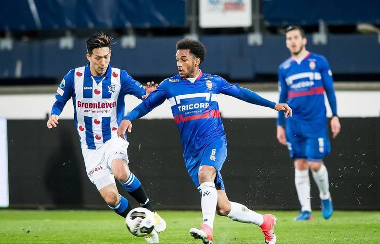 而是在开局 而是在开局